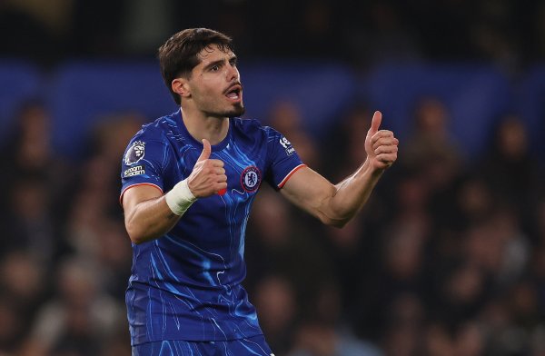 NETO: Paris Saint-Germain hiện là đội tốt nhất thế giới, nhưng Chelsea cũng muốn giành chiến thắng W