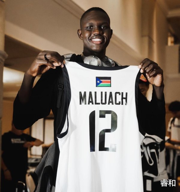 Đêm chung kết Yang Hansen Summer League được tổ chức vào ngày 20, trực tiếp đối đầu với anh em Nam Sudan và đóng góp cho cuộc thi tối thượng
